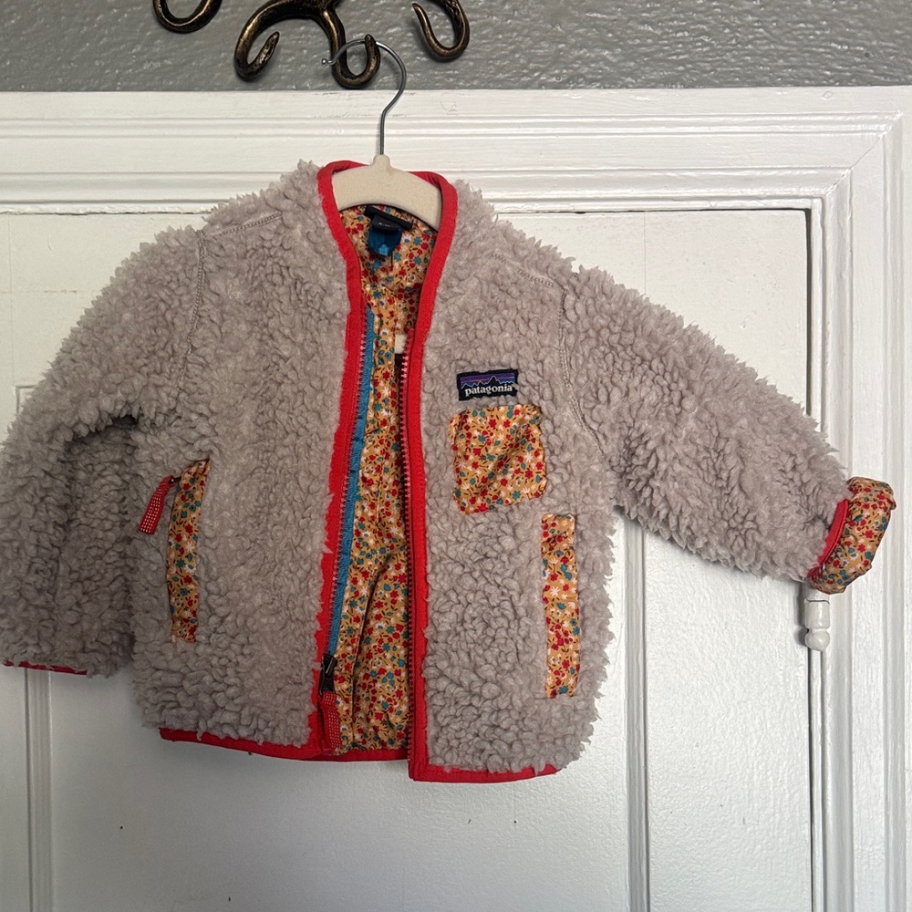 Patagonia Kids Cream Sherpa Jacket with Red Trim and Floral Lining
